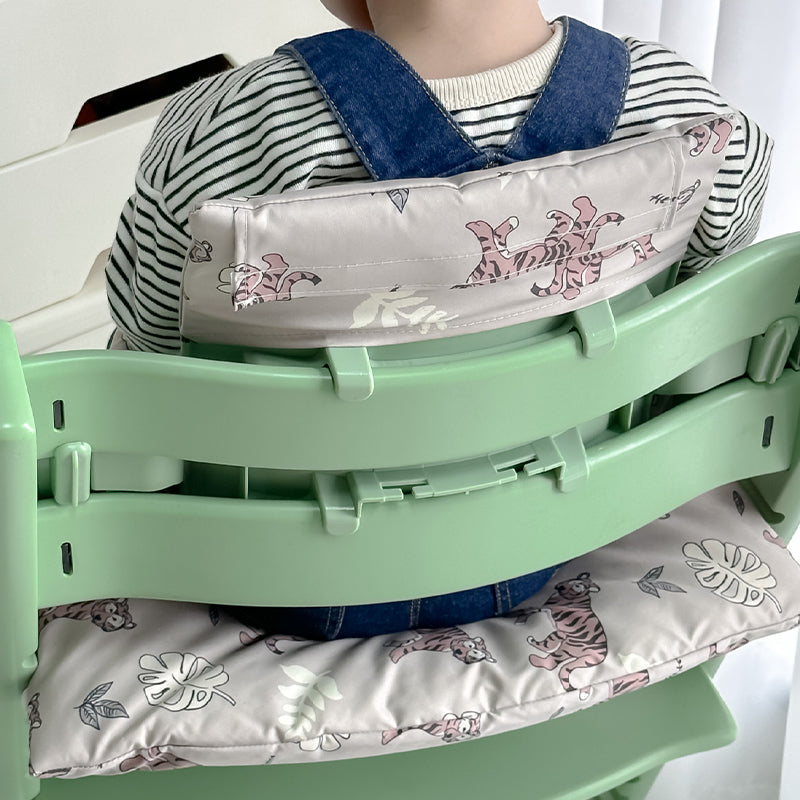 Classic Cushion & Extend Glider