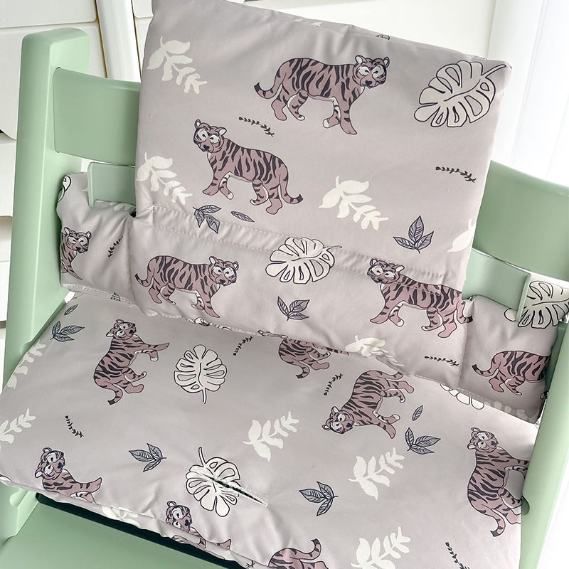 Classic Cushion & Extend Glider
