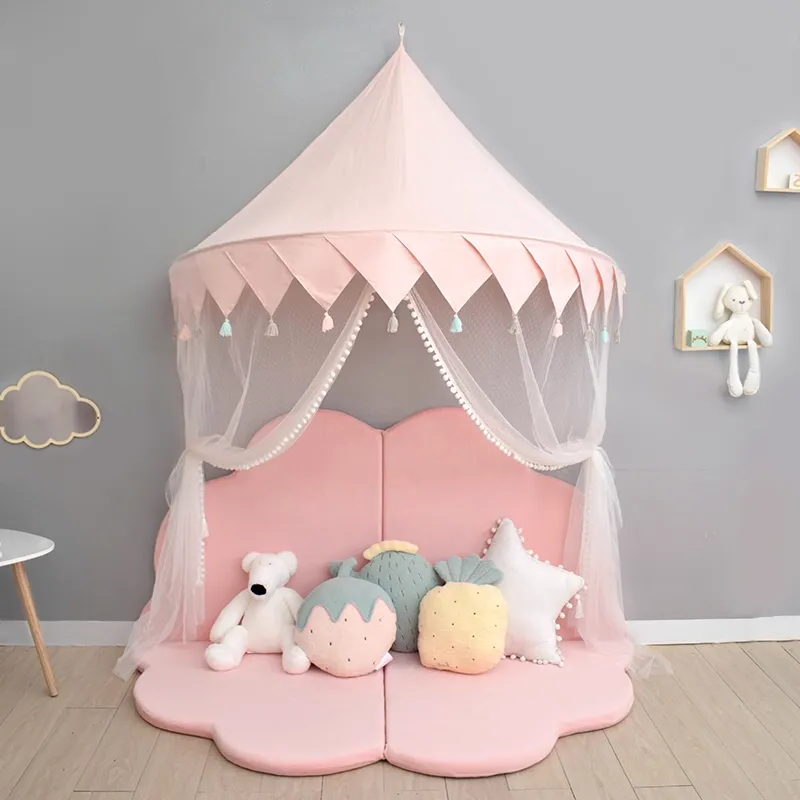 Hanging Half Canopy with Gauze Tent