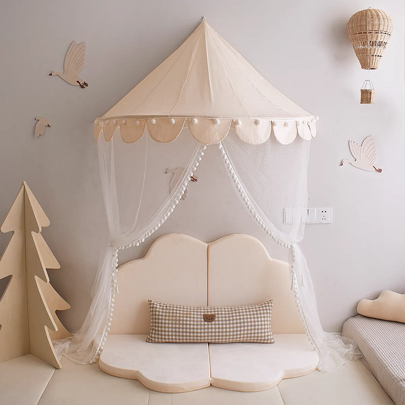 Hanging Half Canopy with Gauze Tent