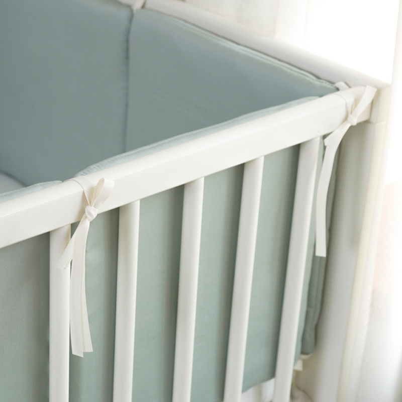 11.8 Inches 3D Cotton Fulfill 60-count Silk Satin Luxury Soft 3cm Thick with Ties For Crib - Green