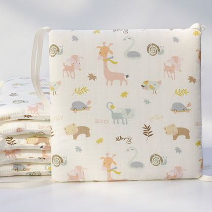 11.8 Inches 3D Cotton Fulfill Gauze A/B Side 3cm Thick with Ties For Crib - Animal