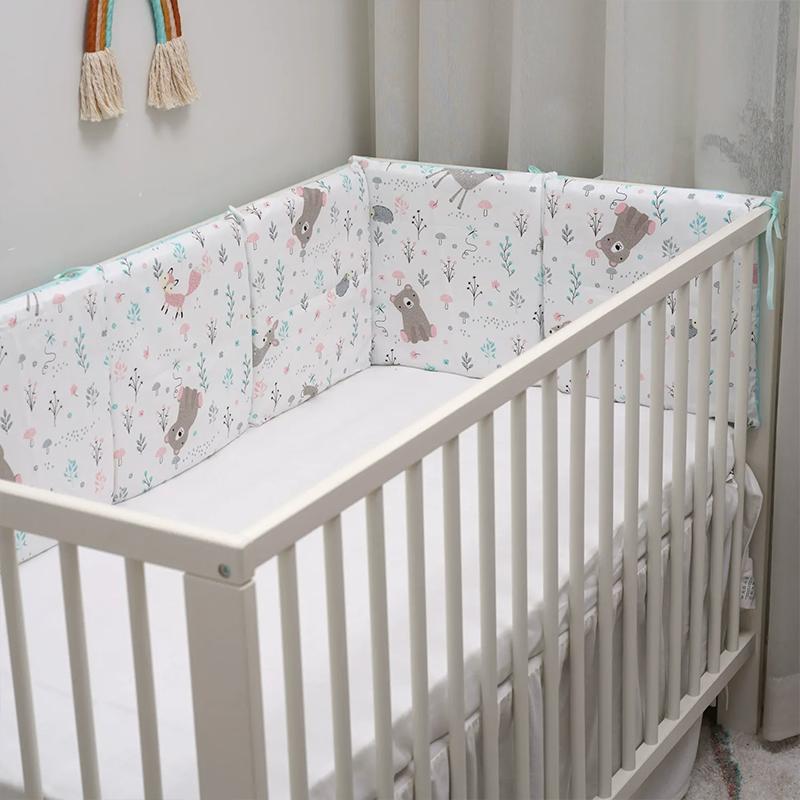 11.8 Inches 3D Cotton Fulfill Gauze A/B Side 3cm Thick with Ties For Crib - Mint Bear