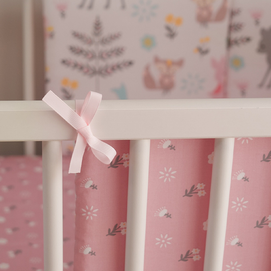11.8 Inches 3D Cotton Fulfill Gauze A/B Side 3cm Thick with Ties For Crib - Pink Fox