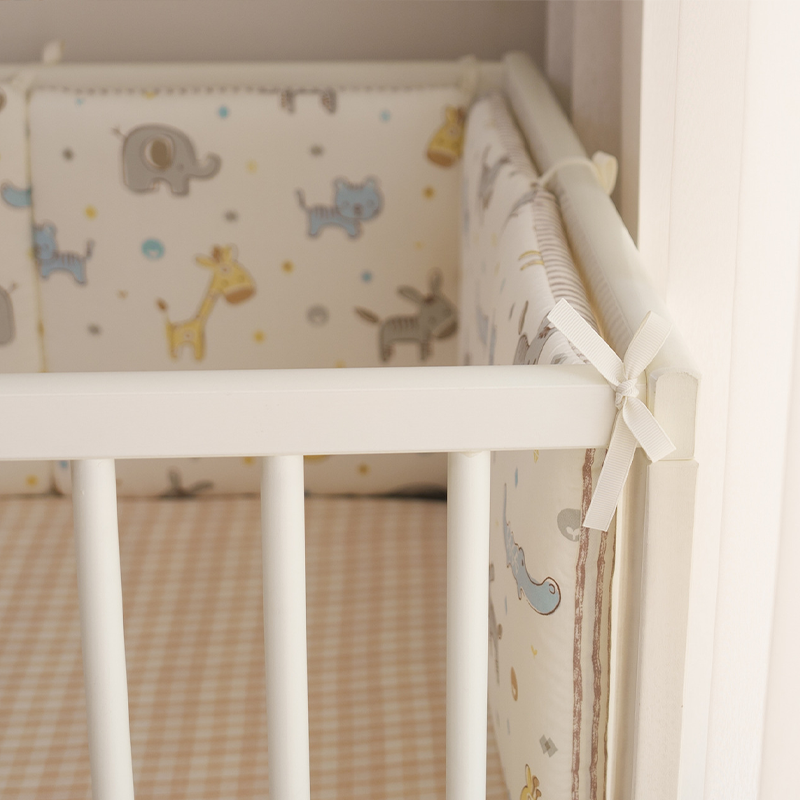 11.8 Inches 3D Cotton Fulfill Gauze A/B Side 3cm Thick with Ties For Crib - Stripe Animal