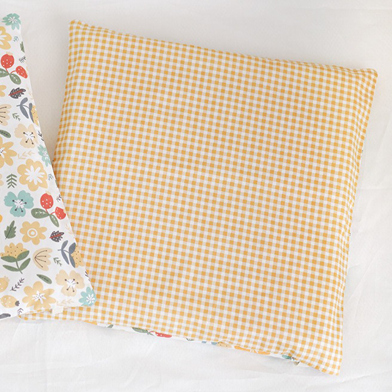 11.8 Inches 3D Cotton Fulfill Gauze A/B Side 3cm Thick with Ties For Crib - Yellow Flower