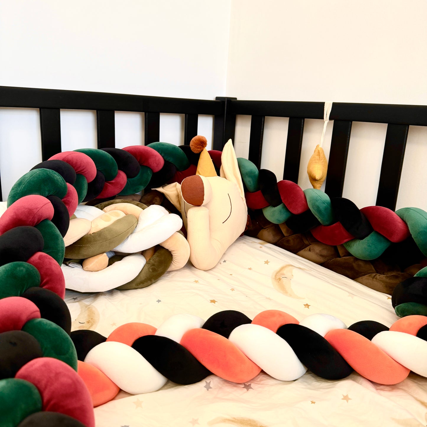 Bed Snake 3-Braided 158 Inches | 400cm Red, Black, Jade Green | Christmas Colors
