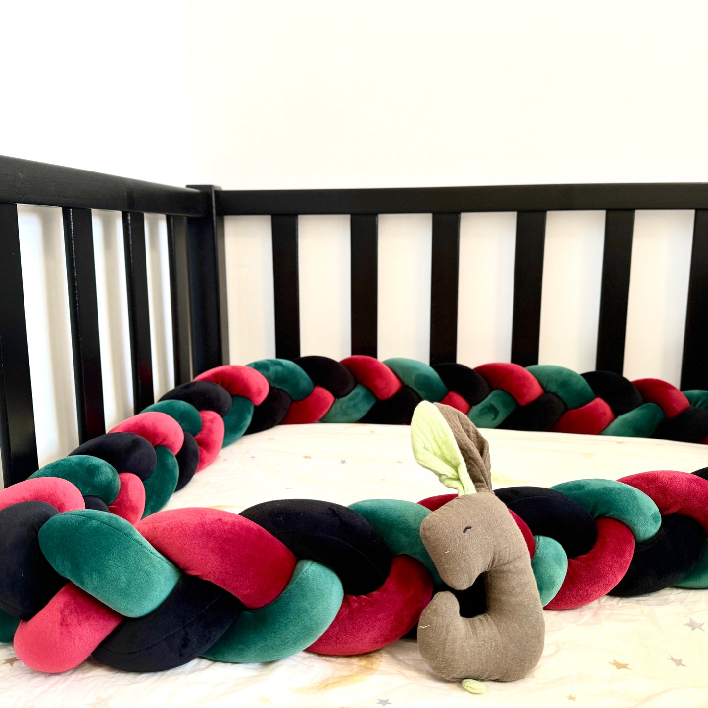Bed Snake 3-Braided 158 Inches | 400cm Red, Black, Jade Green | Christmas Colors
