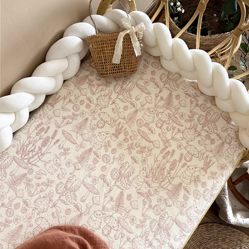 Customizable 100% Cotton Double-Layer Gauze Fitted Crib Sheet For Standard Crib