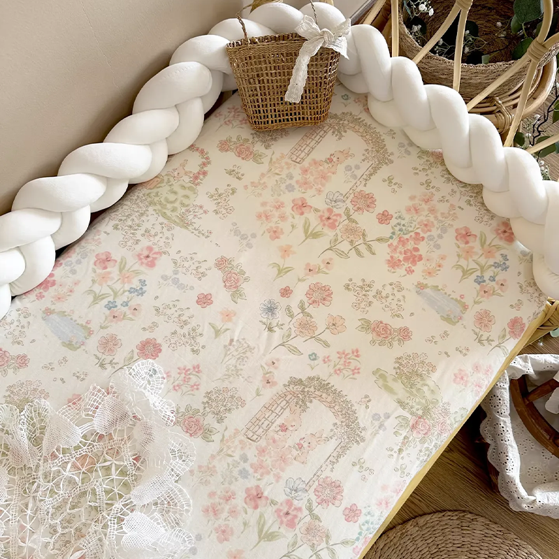 Customizable 100% Cotton Double-Layer Gauze Fitted Crib Sheet For Standard Crib