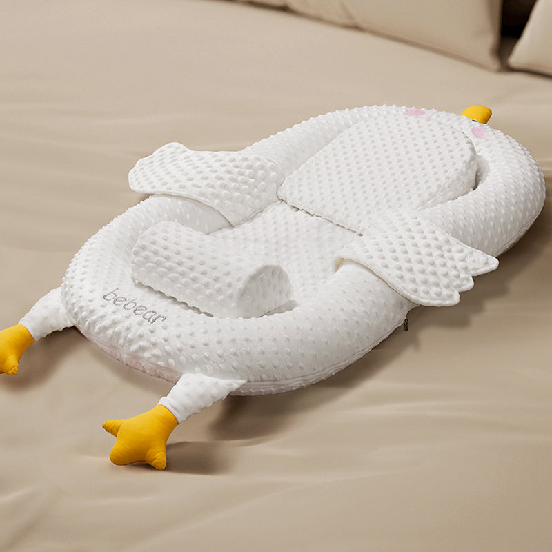 Goose Cozy Peas Pod Infant Lounger with Pillows