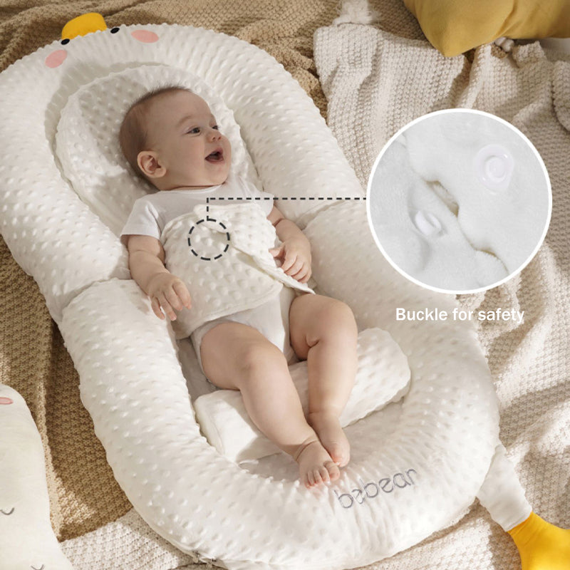 Goose Cozy Peas Pod Infant Lounger with Pillows