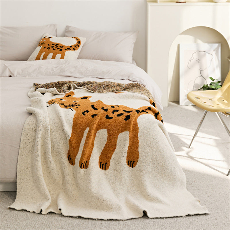 Half Fleece Blanket & Pillowcase - Leopard