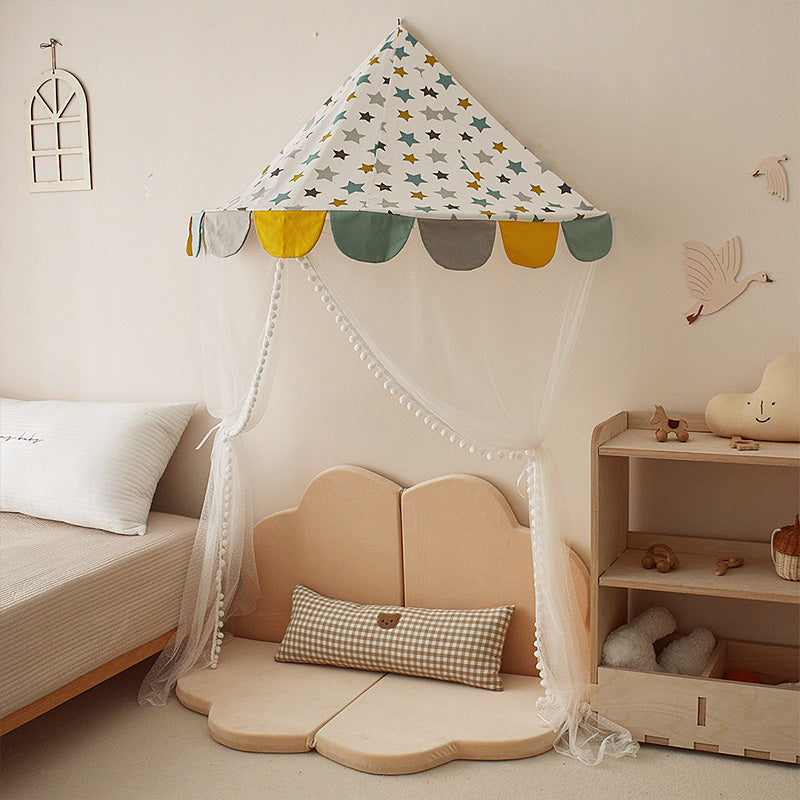 Hanging Half Canopy with Gauze Tent