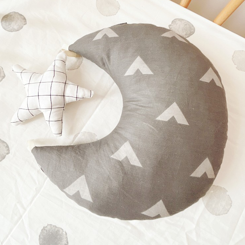 Tummy Time Pillow of Moon