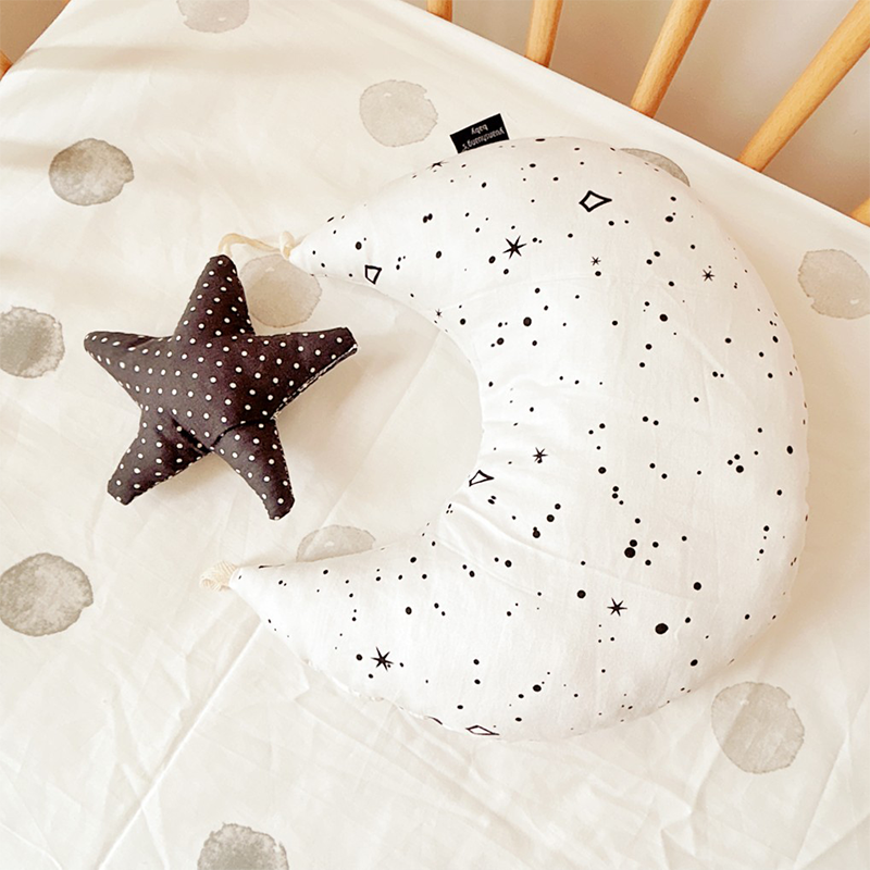 Tummy Time Pillow of Moon