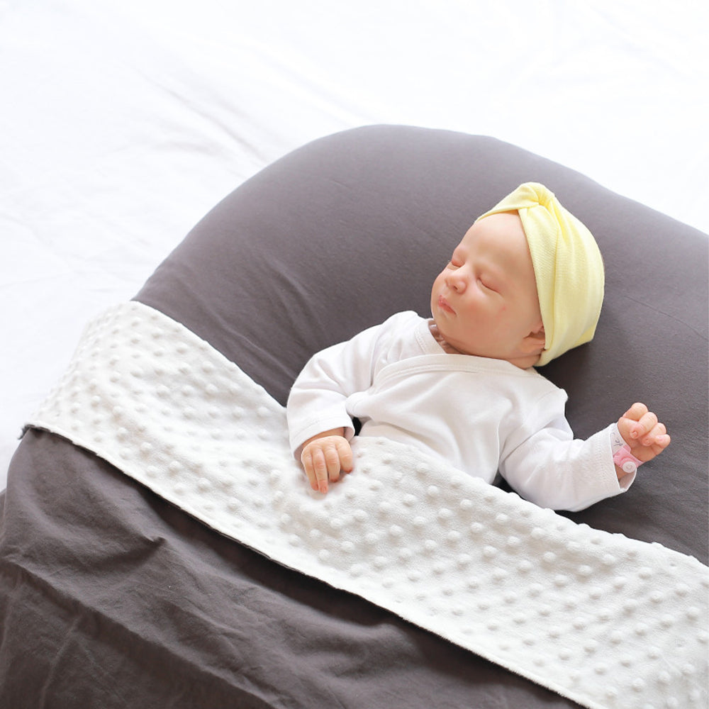 Newborns Babies Pillow
