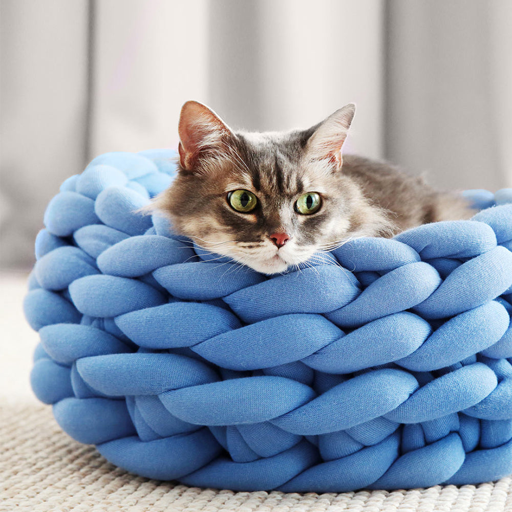 Chunky Knit Pet Bed