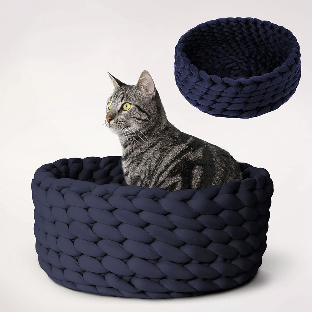 Chunky Knit Pet Bed
