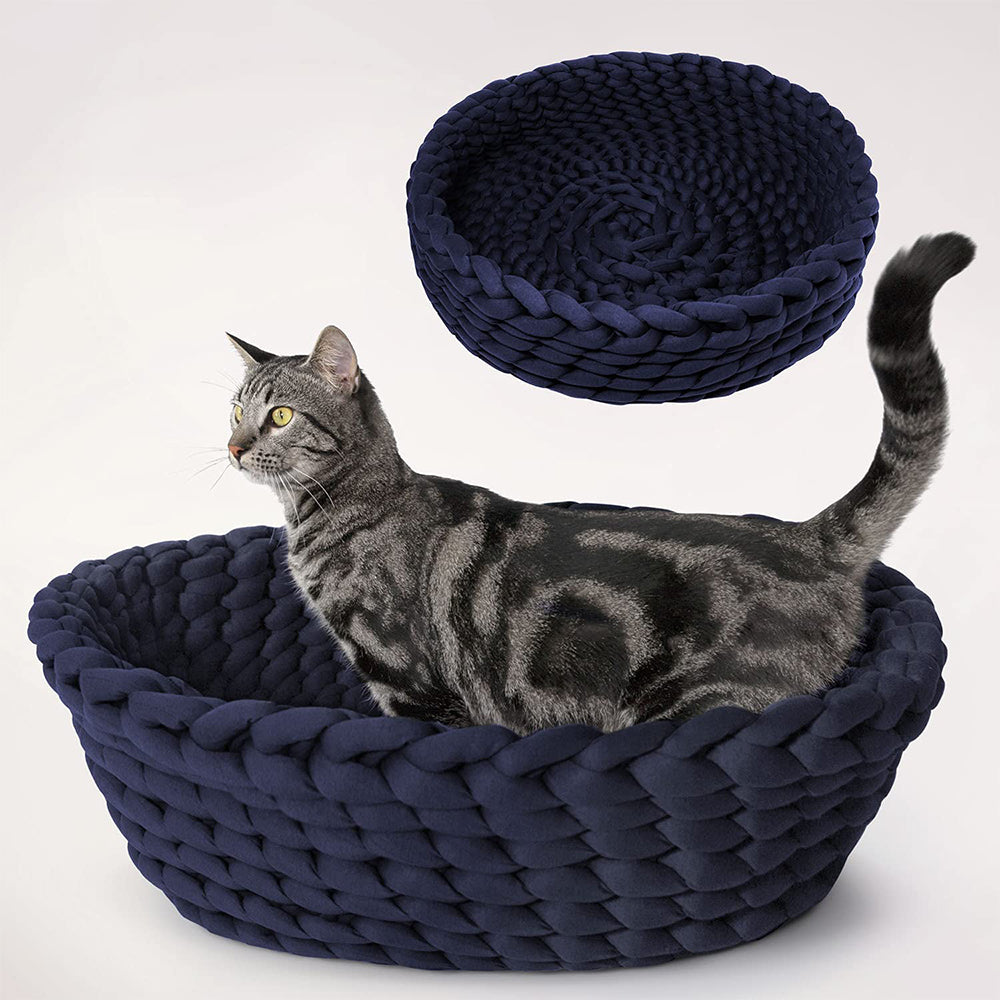 Chunky Knit Pet Bed