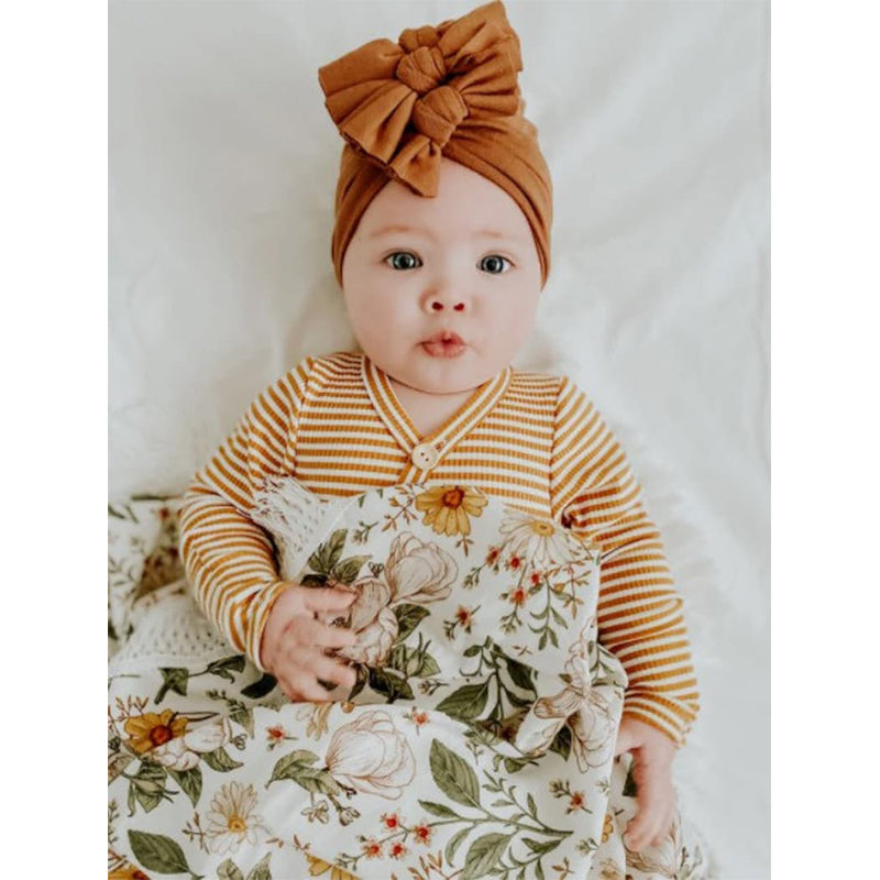 Gauze Muslin Blossom with Fringe Blanket